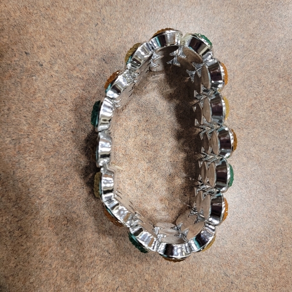 Peach,  green, & gold stretchy glitter bracelet - Picture 5 of 6